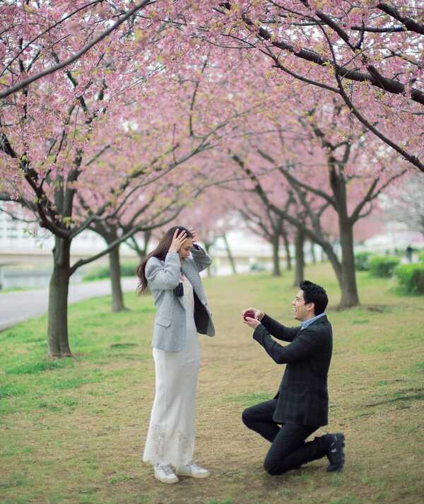 Maxime Bouttier melamar Luna Maya