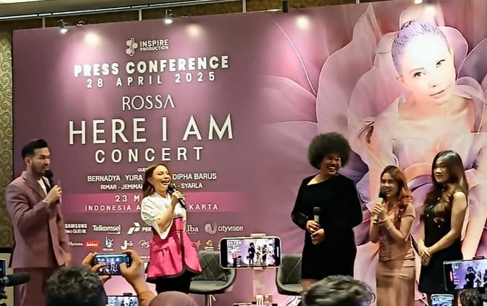 Jumpa pers konser Here I Am Rossa di Plaza Indonesia Jakarta, Senin (28/4/2025).