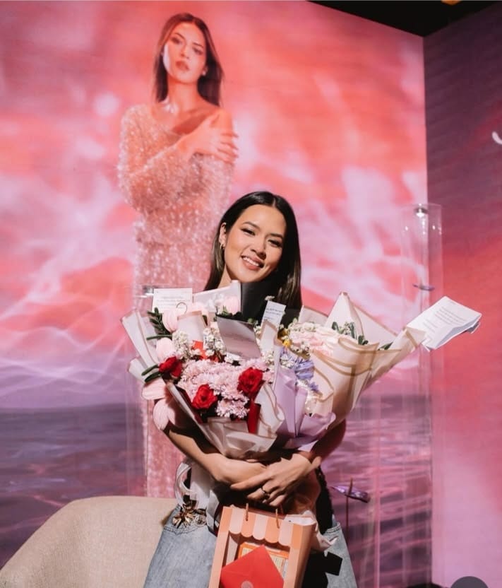 Penyanyi Raisa saat peluncuran album terbarunya bertajuk ambiVert. (Foto - @raisa6690)