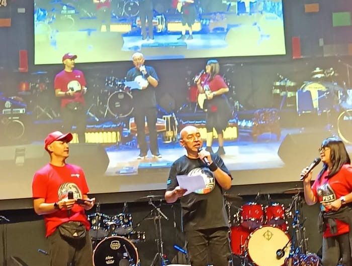 Ekki Soekarno selaku inisiator dan Ketua Indonesia Drum & Perkusi Festival (IDPFEST).