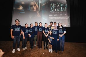 Peluncuran trailer dan poster resmi film Air Mata Mualaf di XXI Plaza Senayan, Jakarta, Senin (27/10/2025).