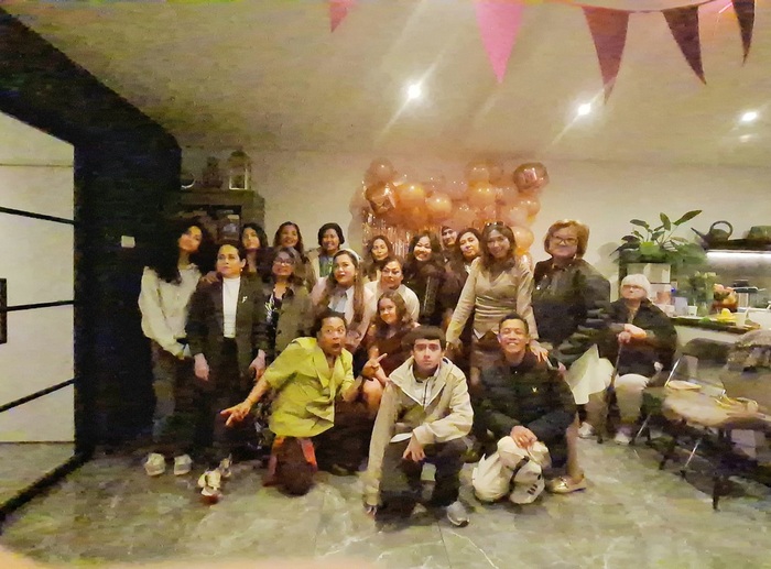 Rayhan Cornelis Vandennoort  saat momen Lebaran di Belanda. (Foto - Dok. Pribadi)