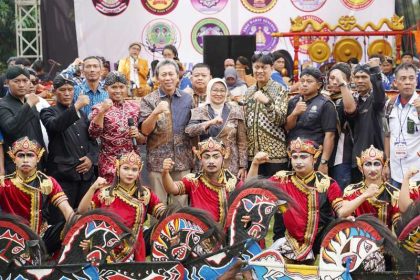 Induk Warga Asal Kabupaten Kebumen (IWAKK) Walet Emas menggelar Festival Walet Emas 2026 di Taman Mini Indonesia Indah (TMII), Jakarta Timur, Minggu (26/4/2026). (Foto - Walet Emas)