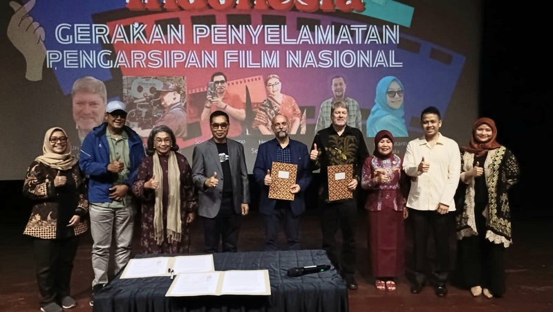 Penandatanganan nota kesepahaman Gerakan Penyelamatan Pengarsipan Film Nasional di Gedung Pusat Perfilman H. Usmar Ismail, Jakarta, Kamis (16/4/2026). (Foto - Muller)