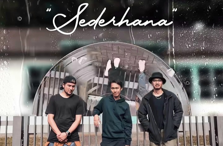 Personil Sheila on 7 (kiri ke kanan) Adam Subarkah, Eross Candra, dan Duta Modjo. (Foto - @sheilaon7)